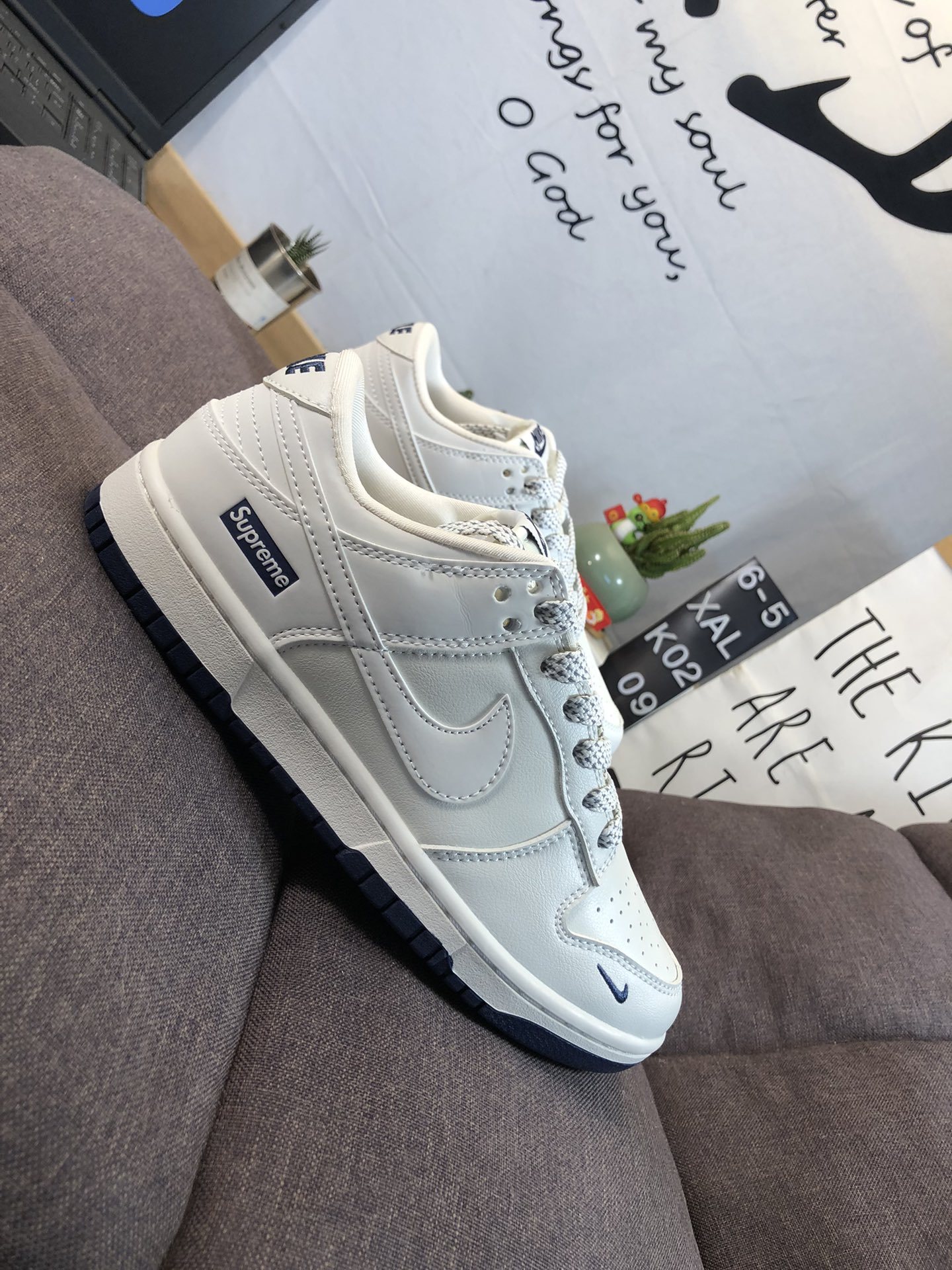 ナイキ「Nike」ク ロー カジュアルスニーカー