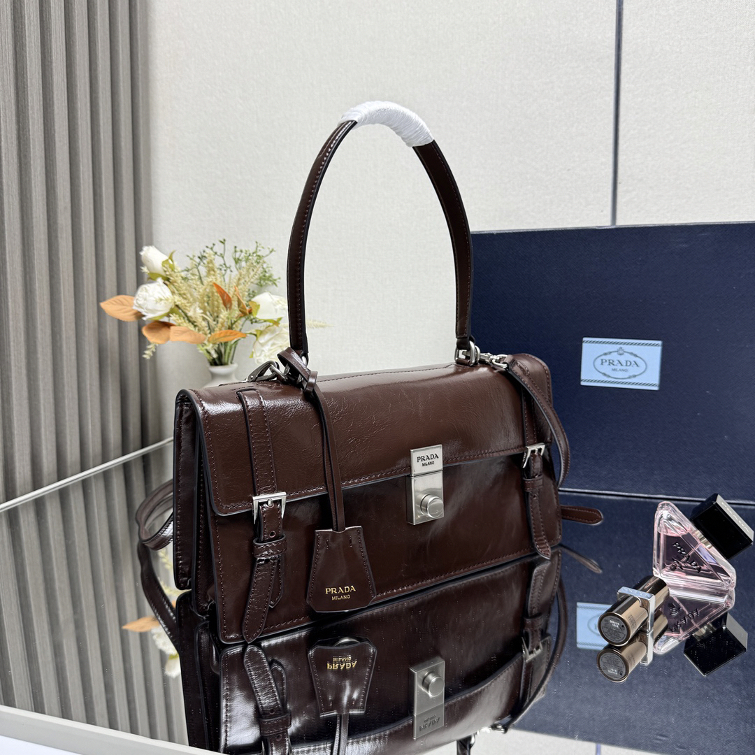 プラダ「Prada」 25SS ペンシルケースバッグ  スモール