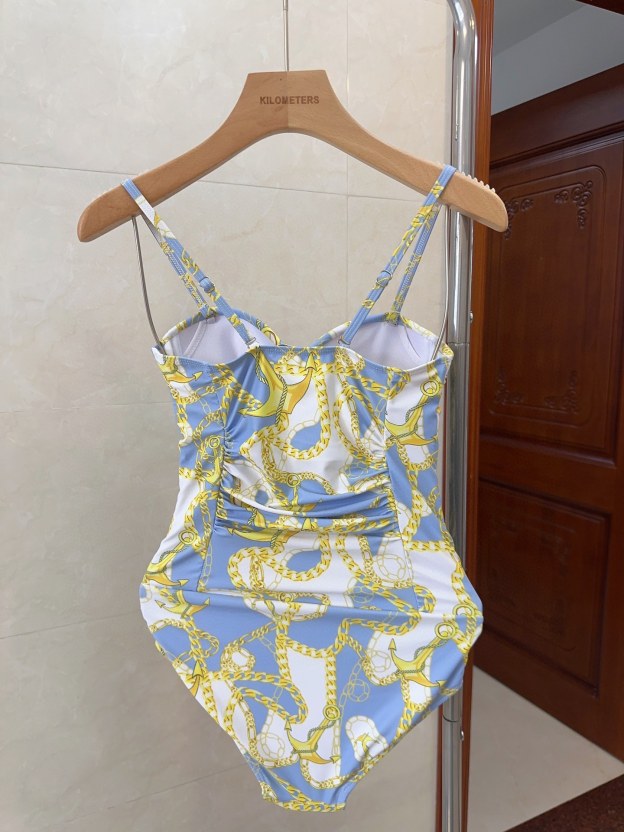 エルメス「Hermès」ワンピース水着「2025夏季限定・人気プレミアムスイム登場！」