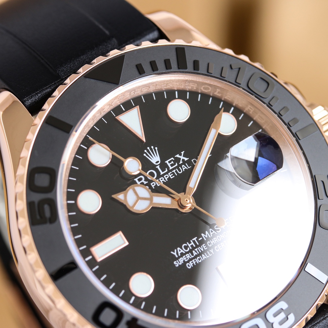 ロレックス［Rolex］ヨットマスター シリーズ 超強アイスブルー夜光モデル — 航海の闇を照らす究極の輝き