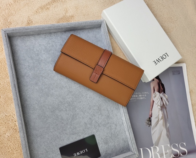 ロエベ「LOEWE」アナグラム コンティネンタル ウォレット 6色