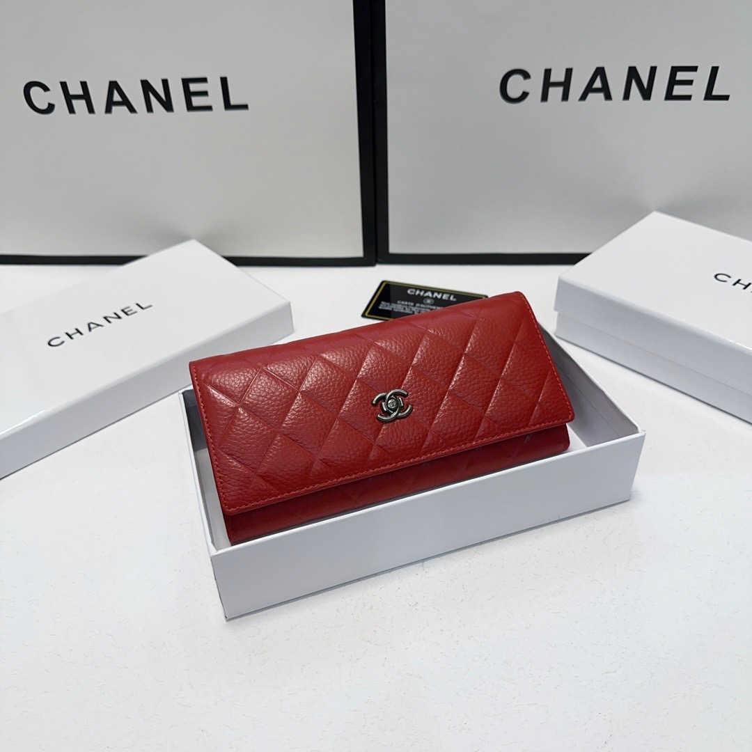 シャネル「Chanel」 ラムスキン フラップ ウォレット 財布