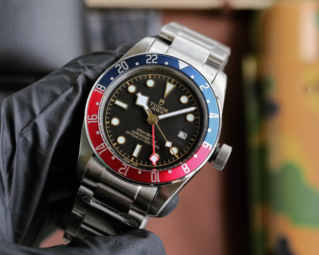 チューダー「Tudor」ブラックベイ 腕時計42MM