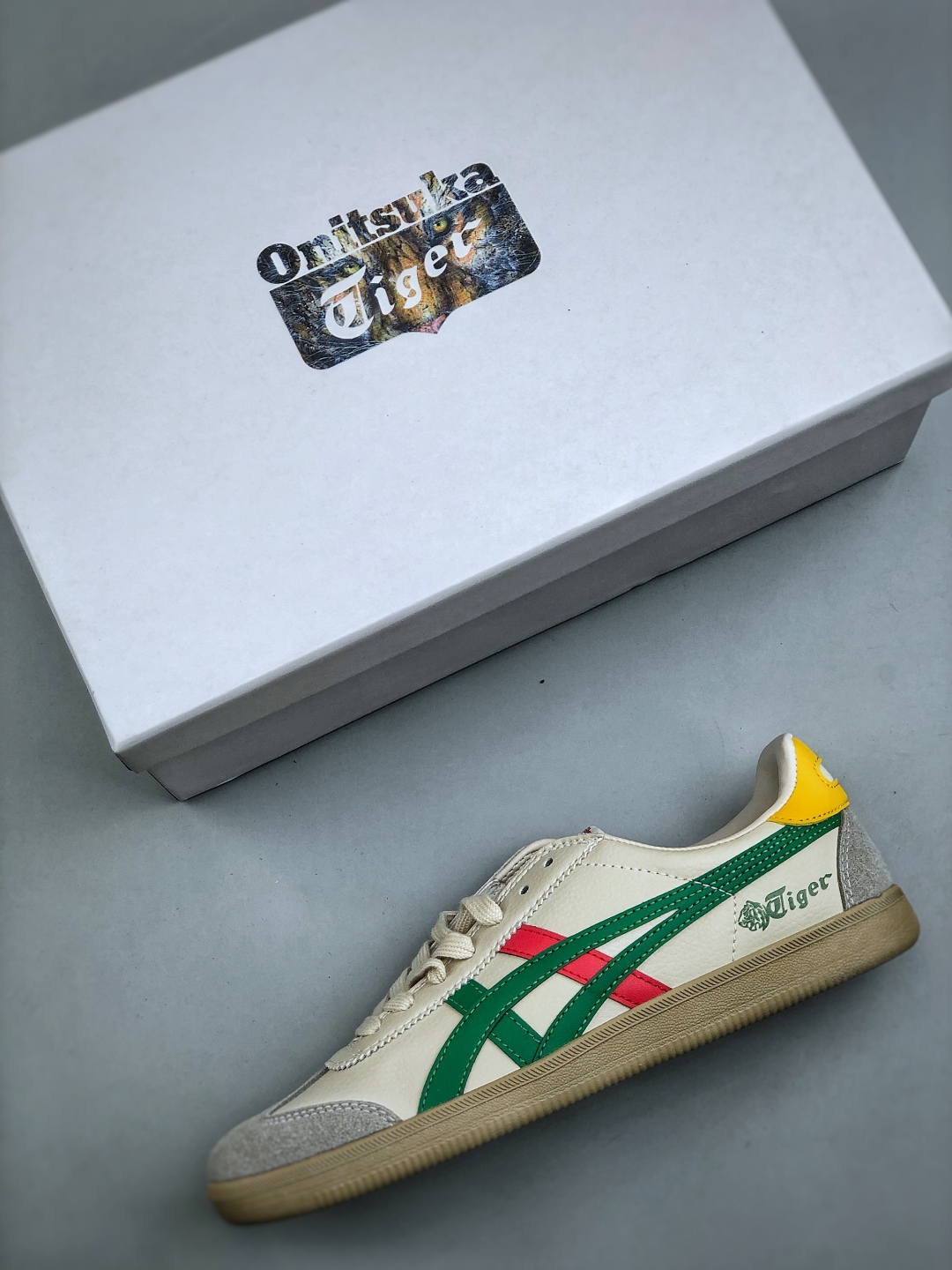 オニツカタイガー「Onitsuka Tiger」Tokuten ― ローカット レトロ ランニングスニーカー