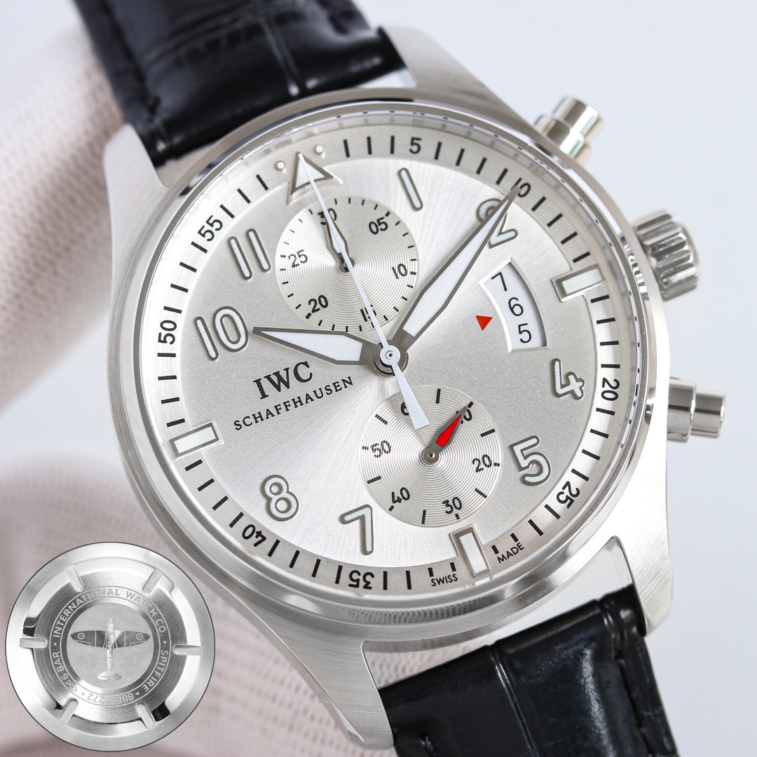 アイダブリューシー［IWC］シャフハウゼン パイロットウォッチ クロノグラフ スピットファイア クロノグラフ腕時計40MM
