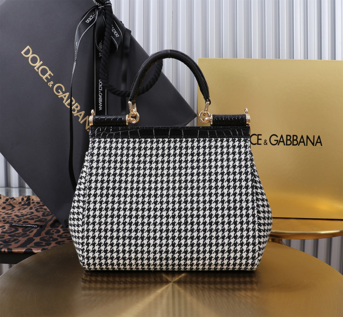 ドルチェ・アンド・ガッバーナ「D&G」クロコダイルエンボス ツイード トップハンドルバッグ