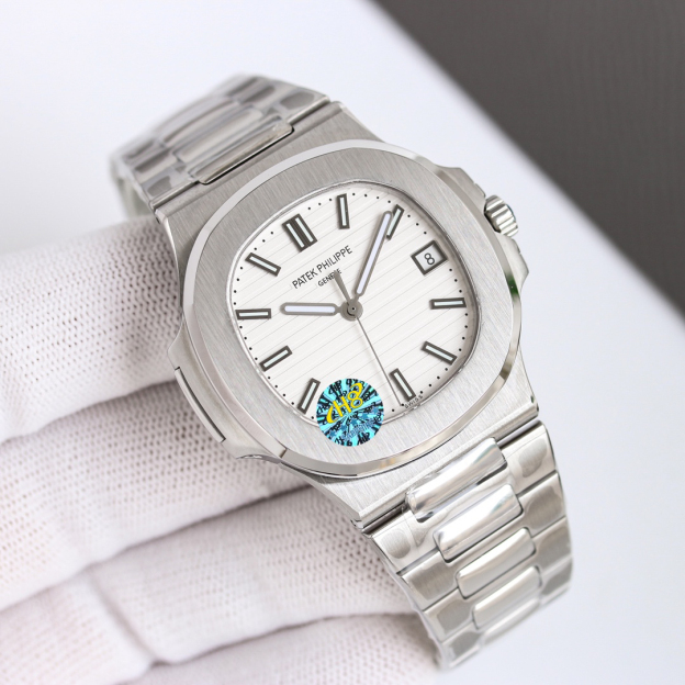 パテック フィリップ「Patek Philippe」ノーチラス 40mmメンズウォッチ