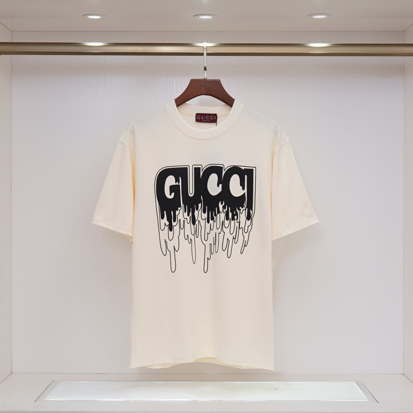 グッチ「Gucci」2025SS サマーコレクション ロゴプリント クルーネックTシャツ