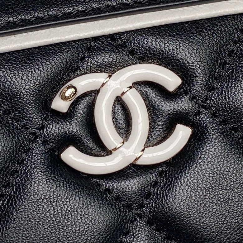 シャネル「Chanel」 ボウリング バッグ スモール