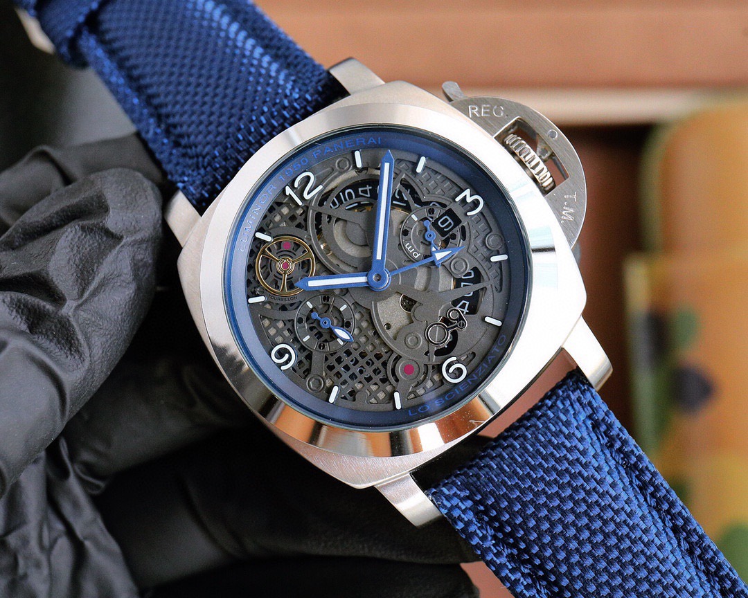 パネライ［Panerai］Luminor Marina庐米ノシリーズ 弧型镀膜ガラス腕時計44MM
