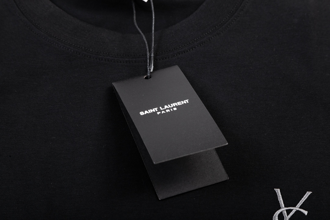サンローラン「Saint Laurent」エンブロイダードロゴ トップス