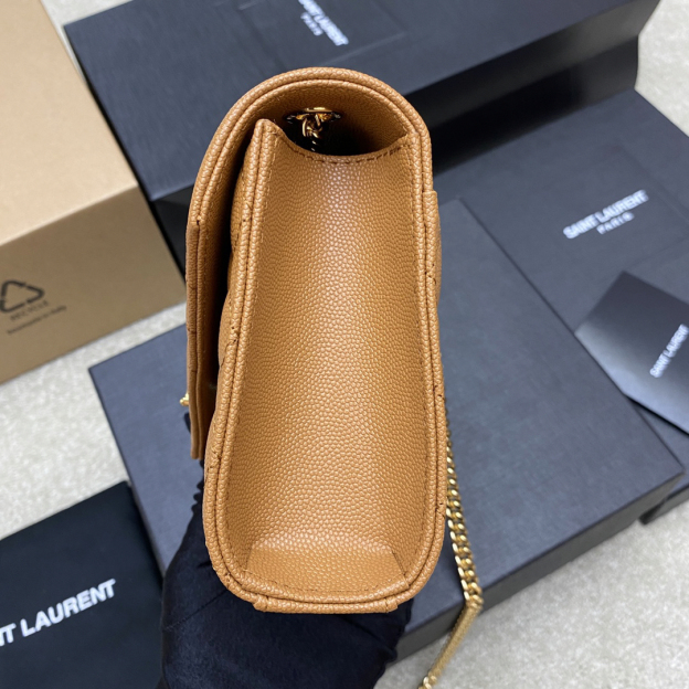 サンローラン「Saint Laurent」エンベロープ ショルダーバッグ S