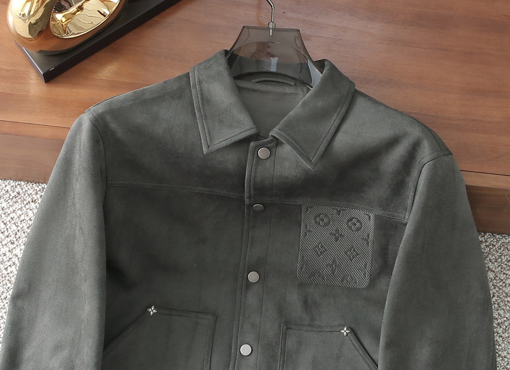 ルイ・ヴィトン「Louis Vuitton」秋冬コレクション クイルテッド ジャケット