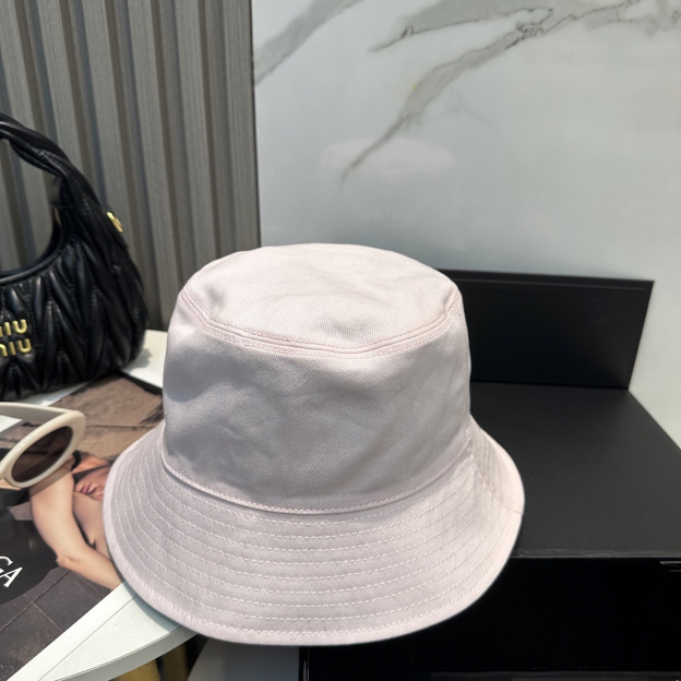 シャネル「Chanel」リバーシブル エンブロイダリー バケットハット