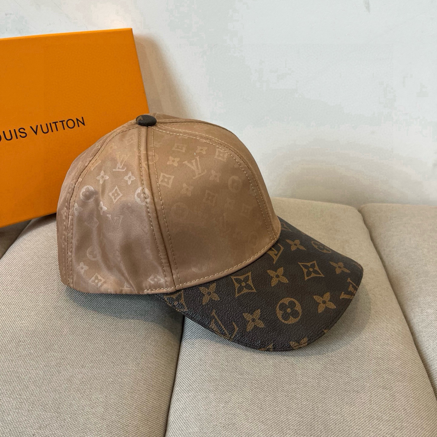 ルイ・ヴィトン「Louis Vuitton」Signature ベースボールキャップ‌