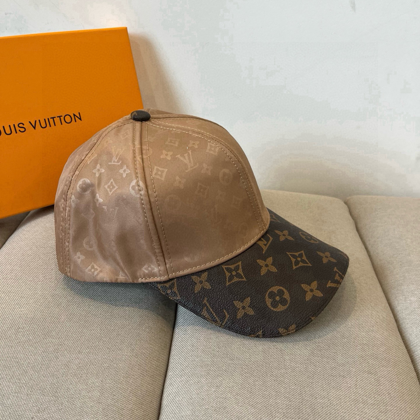 ルイ・ヴィトン「Louis Vuitton」Signature ベースボールキャップ‌