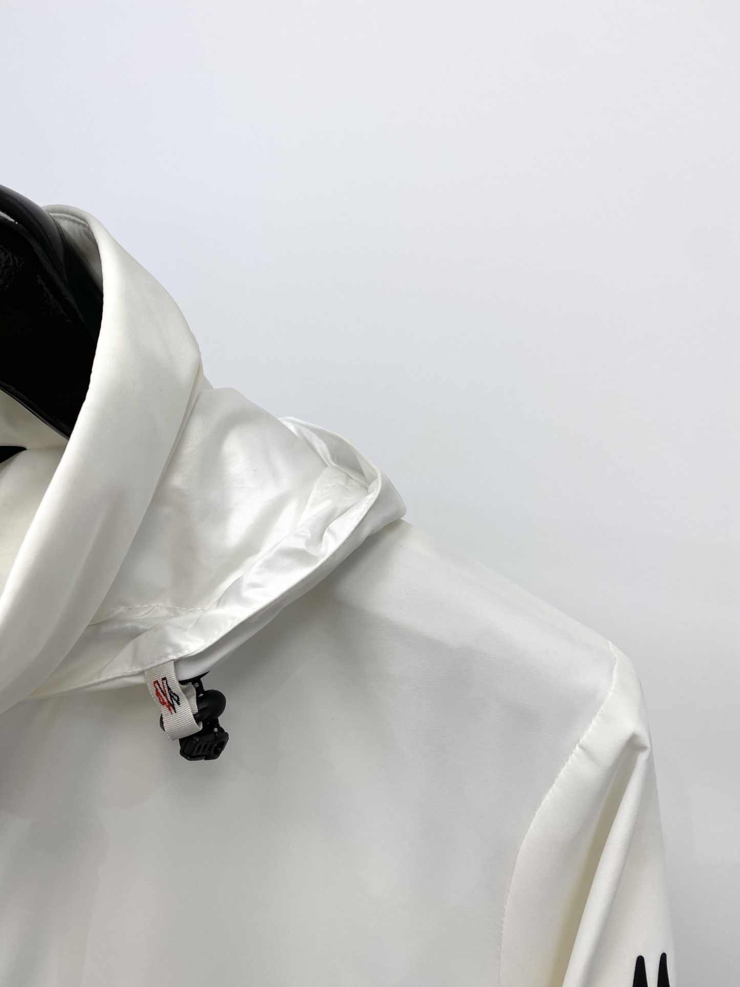 モンクレール「Moncler」2025年春季新作 ジャケット