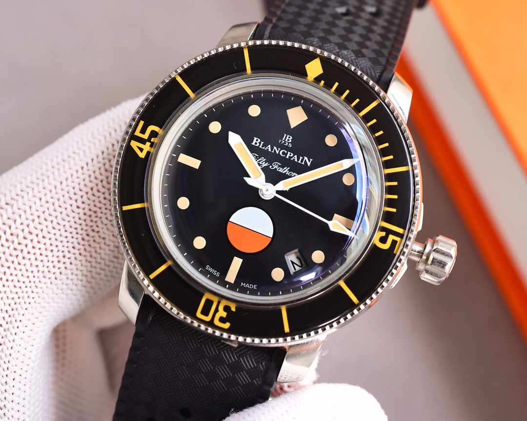 ブランパン「Blancpain」フィフティ・ファゾム「No Radiations」限定版自動巻きダイバーズウォッチ40.3mm