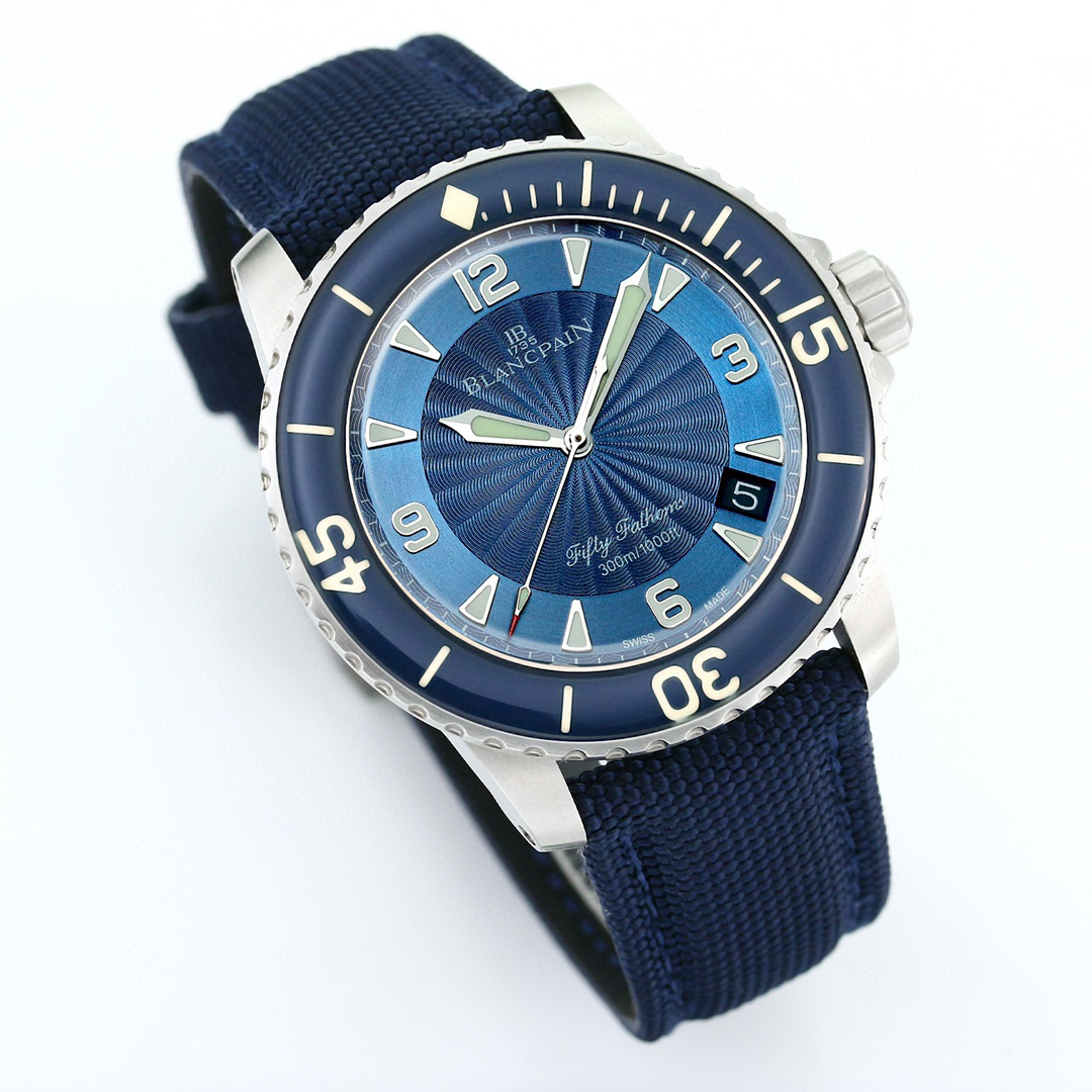 ブランパン「Blancpain」フィフティ・ファゾム自動巻きダイバーズウォッチ45mm