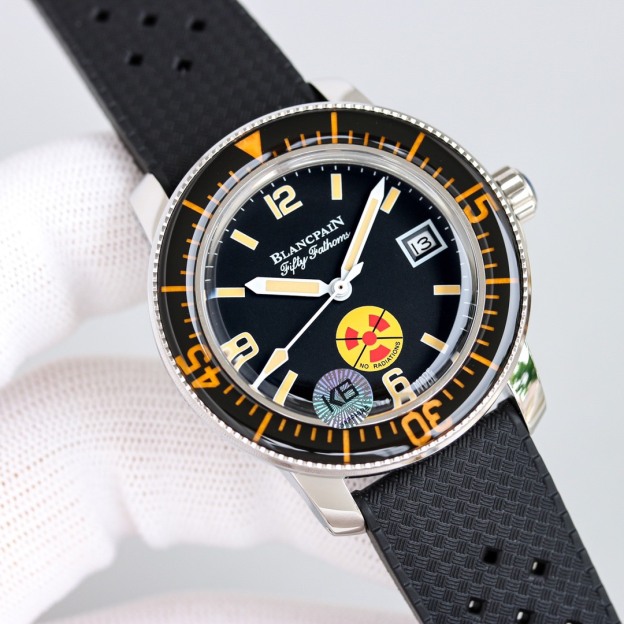 ブランパン「Blancpain」フィフティ・ファゾム バラクーダ自動巻きダイバーズウォッチ40.3mm