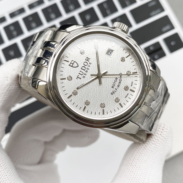 チューダー「Tudor」ブラックベイシリーズメンズウォッチ40MM