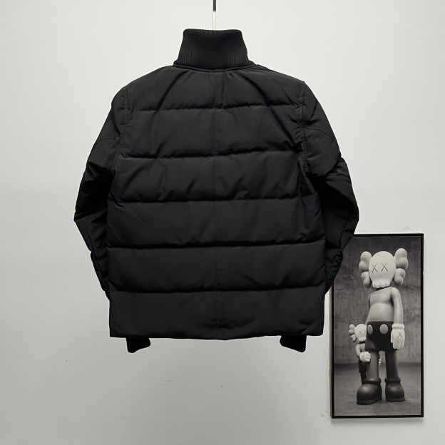 カナダグース メンズ ニットスタンドカラーダウンジャケット