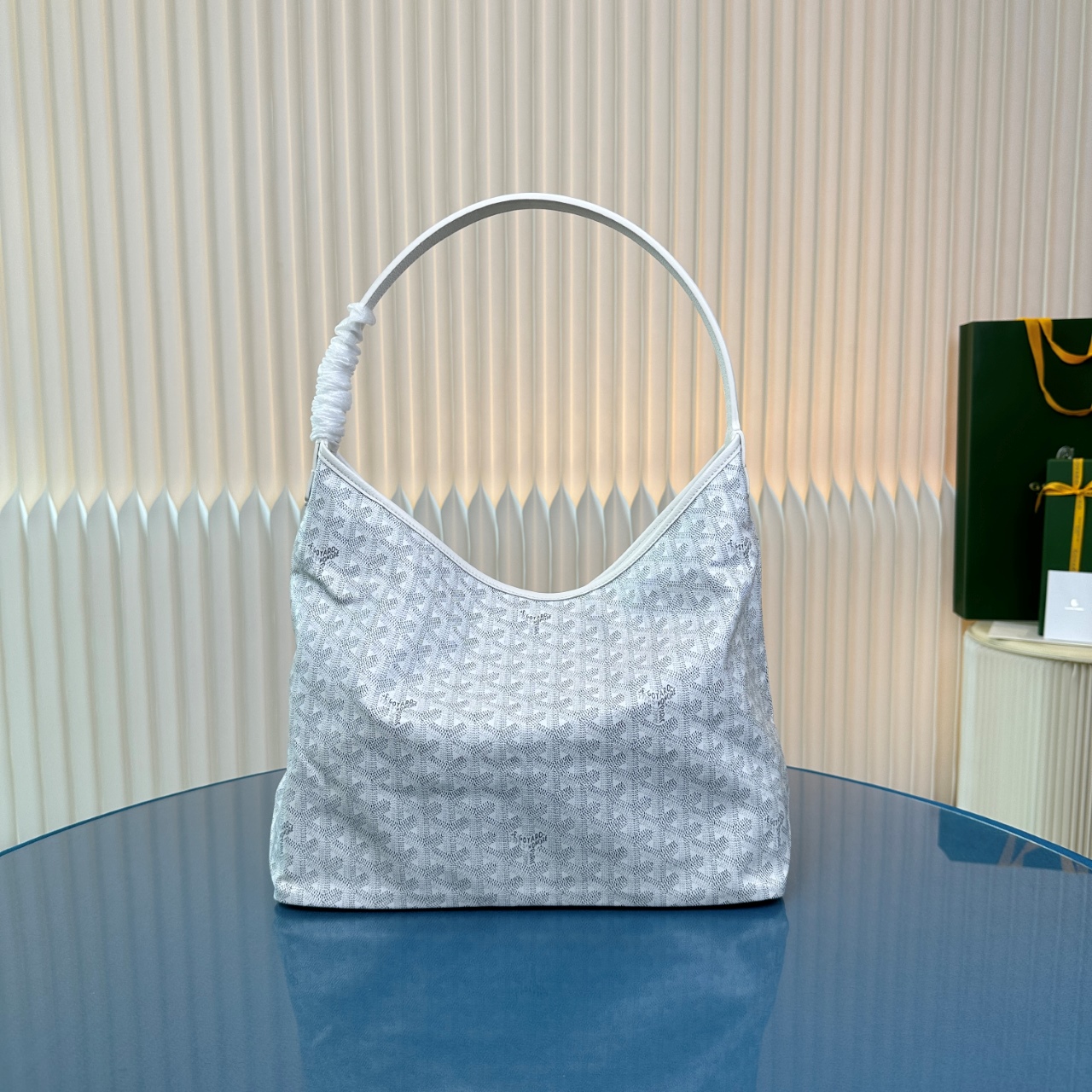 ゴヤール「Goyard」 Saint Louis トートバッグ（シングル面）