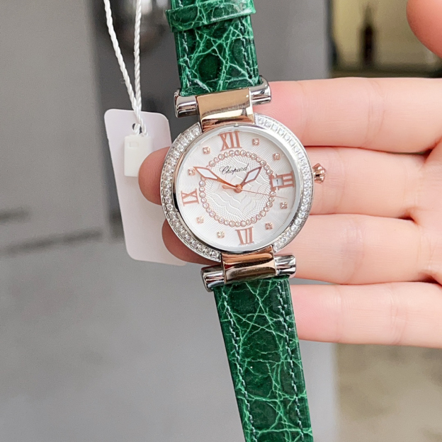 ショパール「Chopard」インペリアルレディースウォッチ36mm