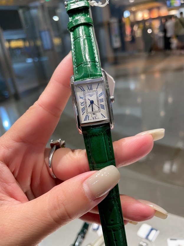 ロンジン「Longines」ドルチェヴィータ レディース クォーツウォッチ 33×22mm