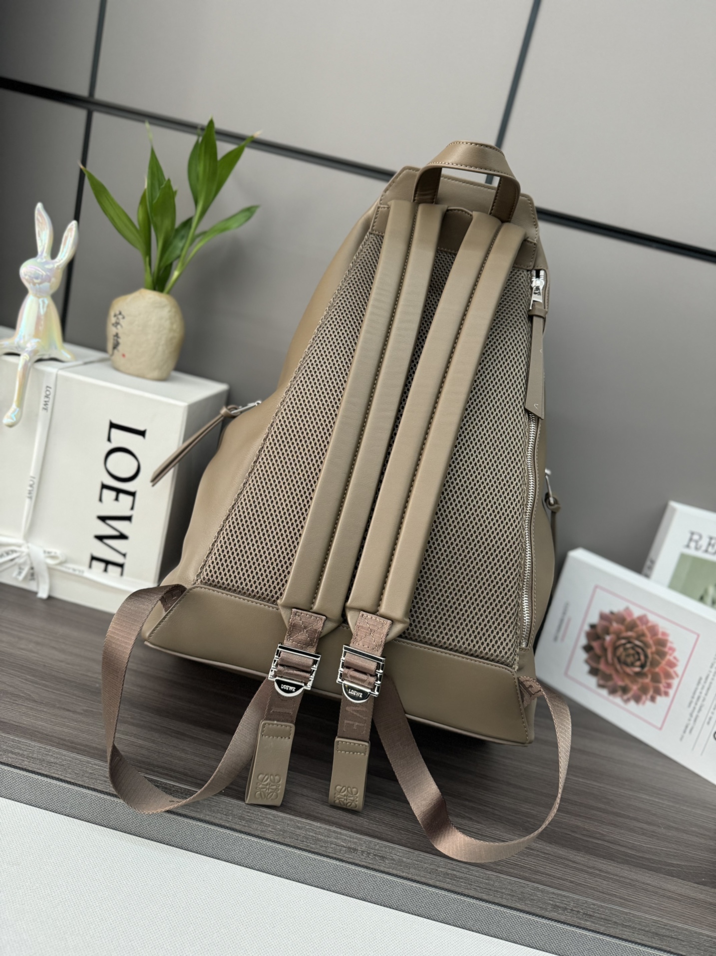 ロエベ「Loewe」Flex バックパック