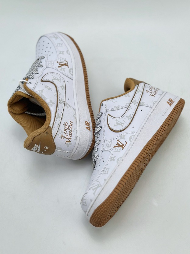 「コラボモデル」Louis Vuitton x Nike Air Force 1 Low スニーカー