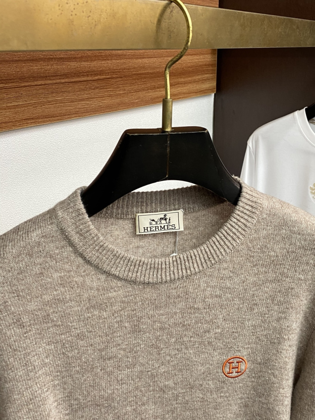エルメス「Hermès」ムートンニットセーター