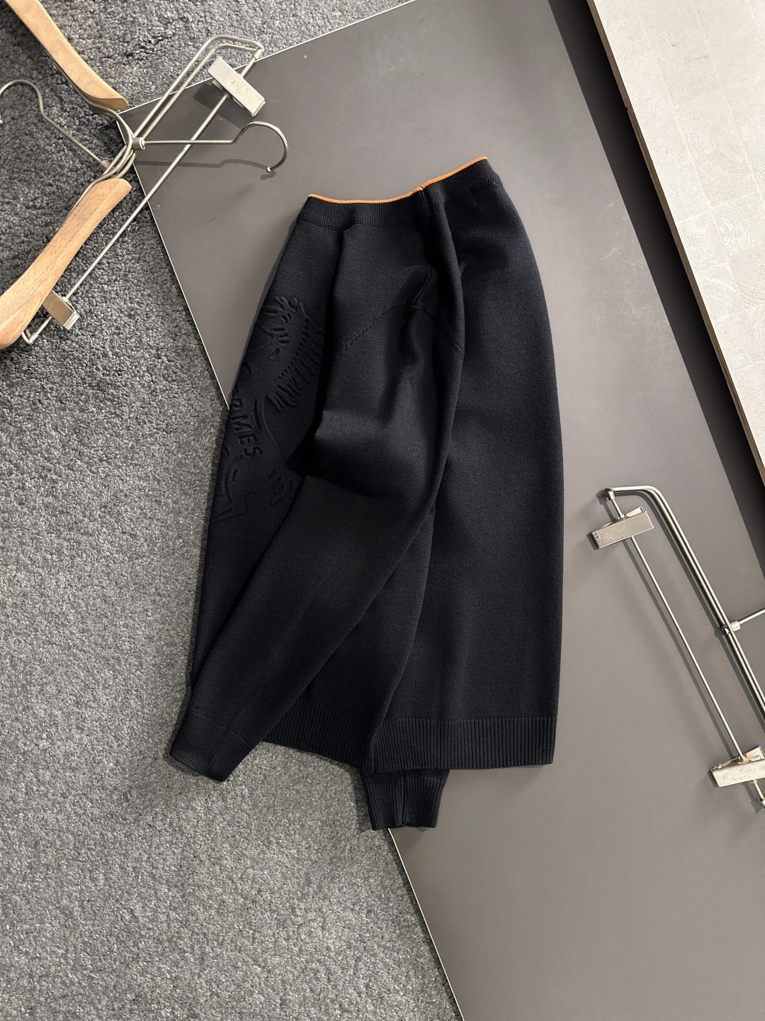 エルメス「Hermès」秋冬全身ジャージー柄新作シンプル丸首ニットウールセーター