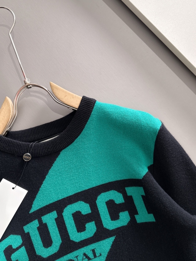 グッチ「Gucci」秋冬ウール混紡丸首プルオーバーニットセーター