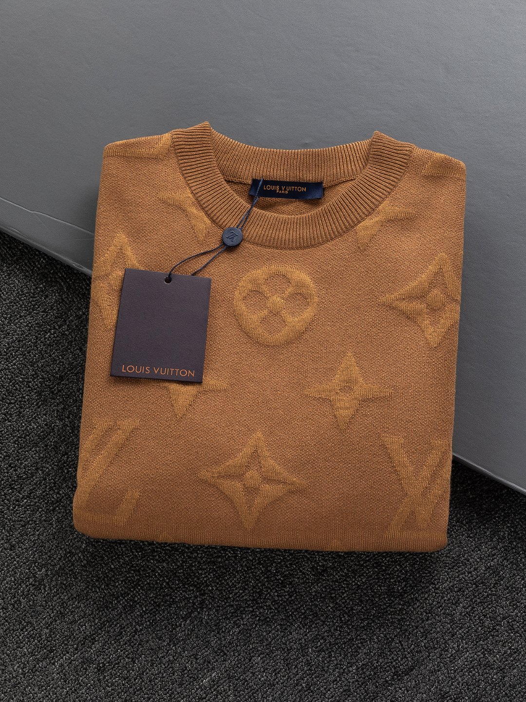 ルイ・ヴィトン「Louis Vuitton」秋冬新作ニットクルーネックセーター