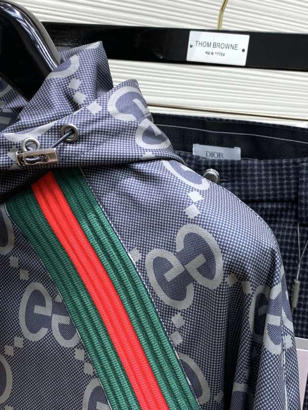 グッチ「Gucci 」秋冬新作メンズフード付きジャケット