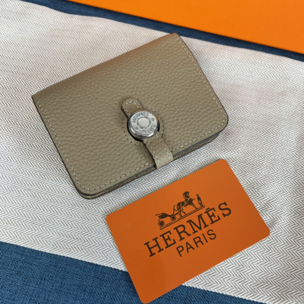 エルメス「Hermès」精巧で便利なカードケース 12色