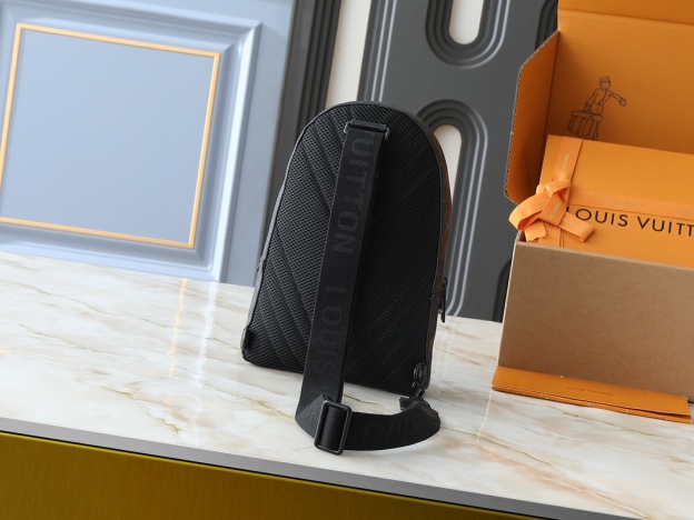 ルイ・ヴィトン「Louis Vuitton」パイロット チェストバッグ