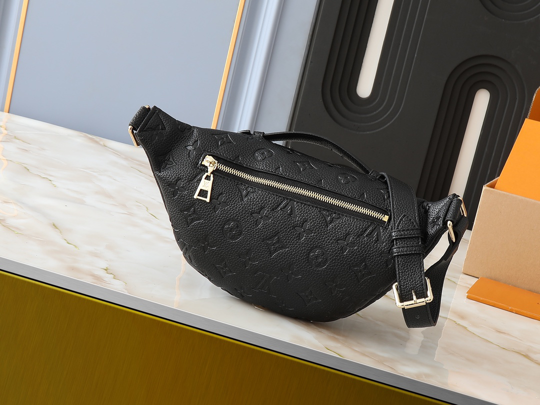 ルイ・ヴィトン「Louis Vuitton」Bumbag チェストバッグ＆ウエストバッグ