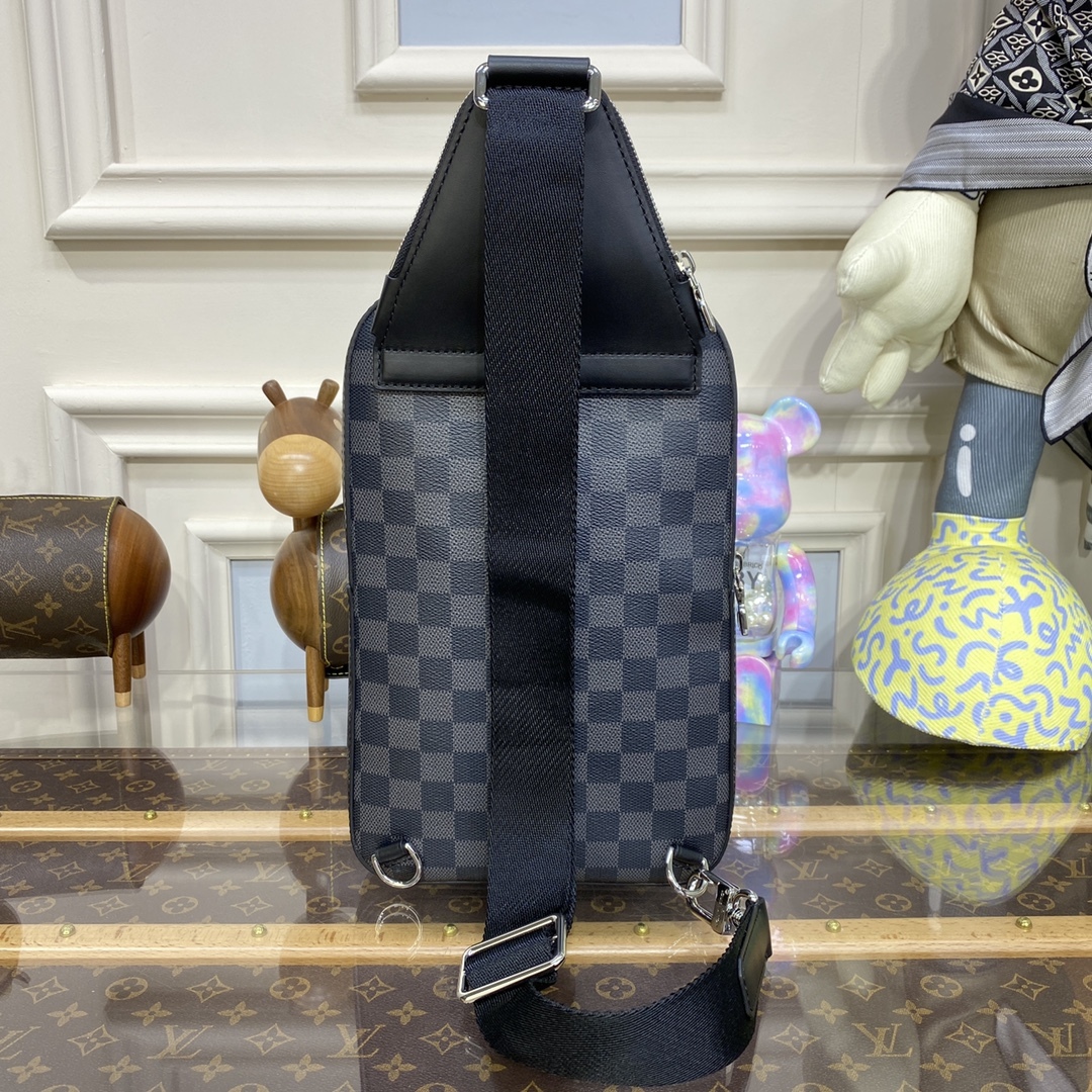 ルイ・ヴィトン「Louis Vuitton」Avenue ショルダーバッグ＆クロスボディバッグ
