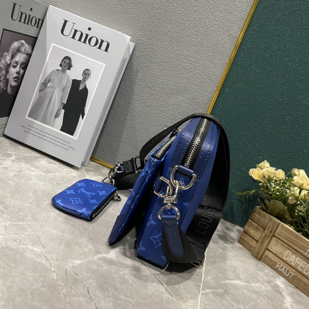 ルイ・ヴィトン「Louis Vuitton」新作 Trio メッセンジャーバッグ