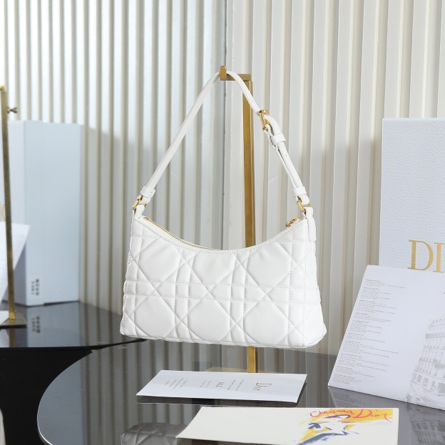 ディオール「Dior」シガレ ミニバッグ