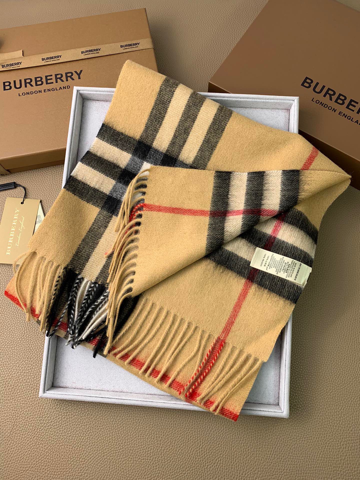 バーバリー「Burberry」チェック キャッシュウール スカーフ