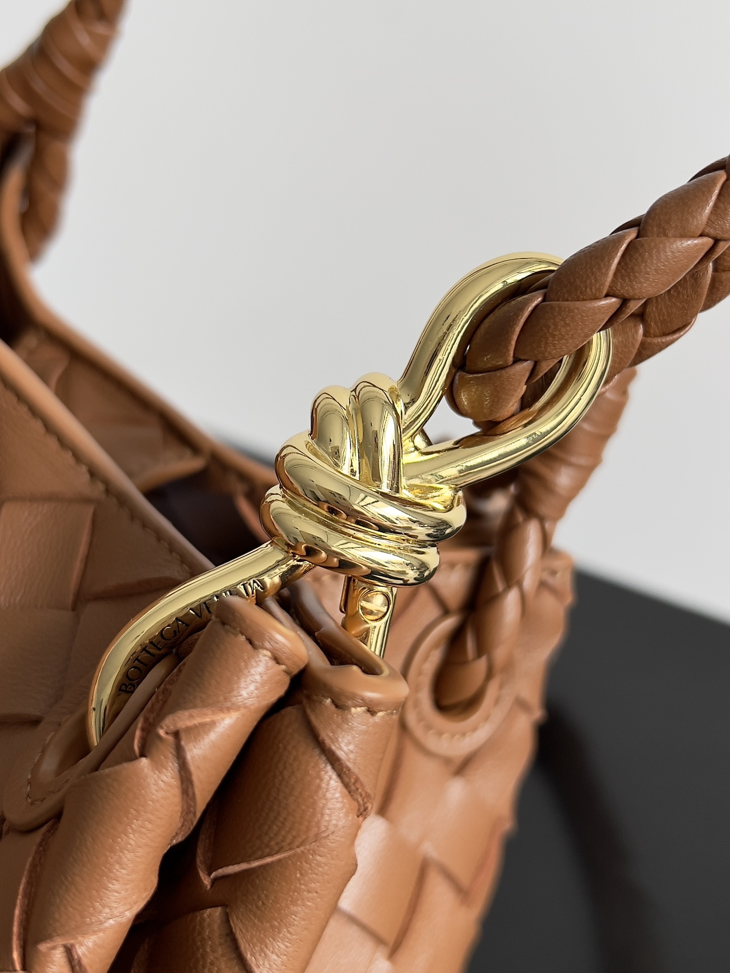 ボッテガ・ヴェネタ「Bottega Veneta」Andiamo バッグ