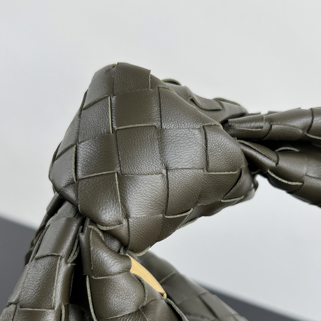 ボッテガ・ヴェネタ「Bottega Veneta」Jodie ラージトート