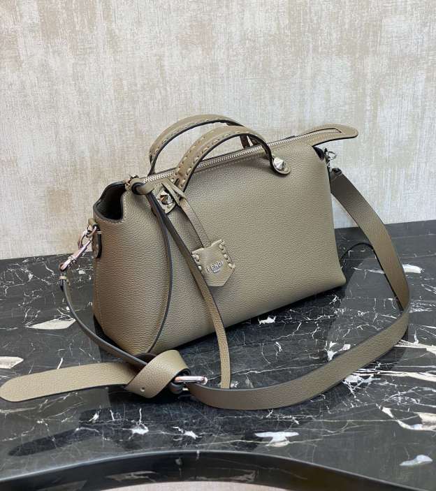 フェンディ「Fendi」ボストン ハンドバッグ