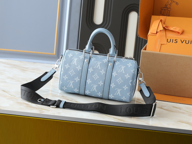 ルイ・ヴィトン キーポル･バンドリエール 25
