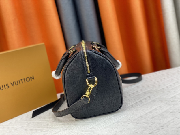 ルイ・ヴィトン スピーディ･バンドリエール 25