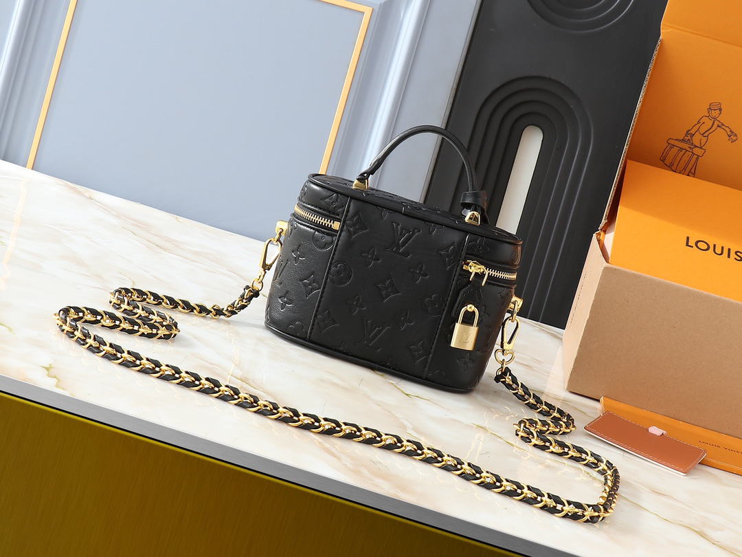 ルイ・ヴィトン ヴァニティ クッサン PM