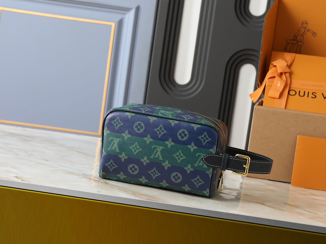 ルイ・ヴィトン ロッカー ドップ･キット